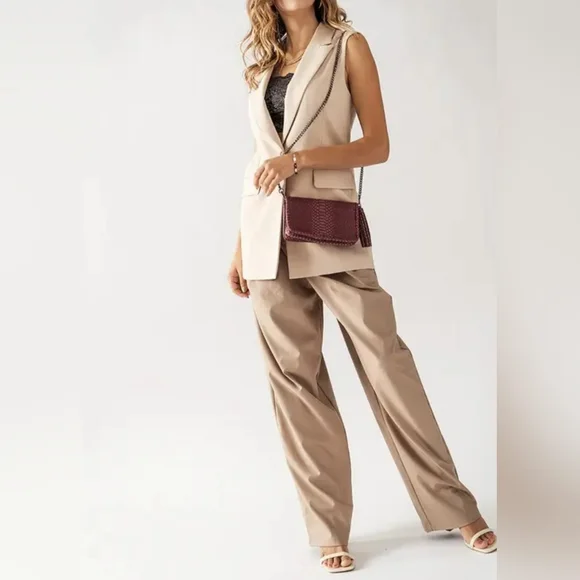 #40  🛑L CHIC SLEEVELESS BLAZER VEST - Picture 7 of 8